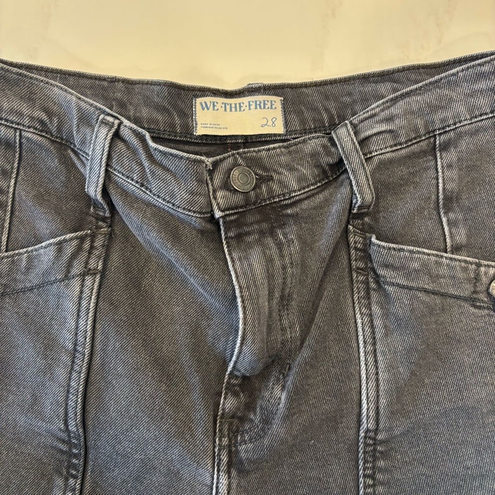 FREE PEOPLE Beacon Mid Rise Slim Crop Jeans - Black Quartz 28